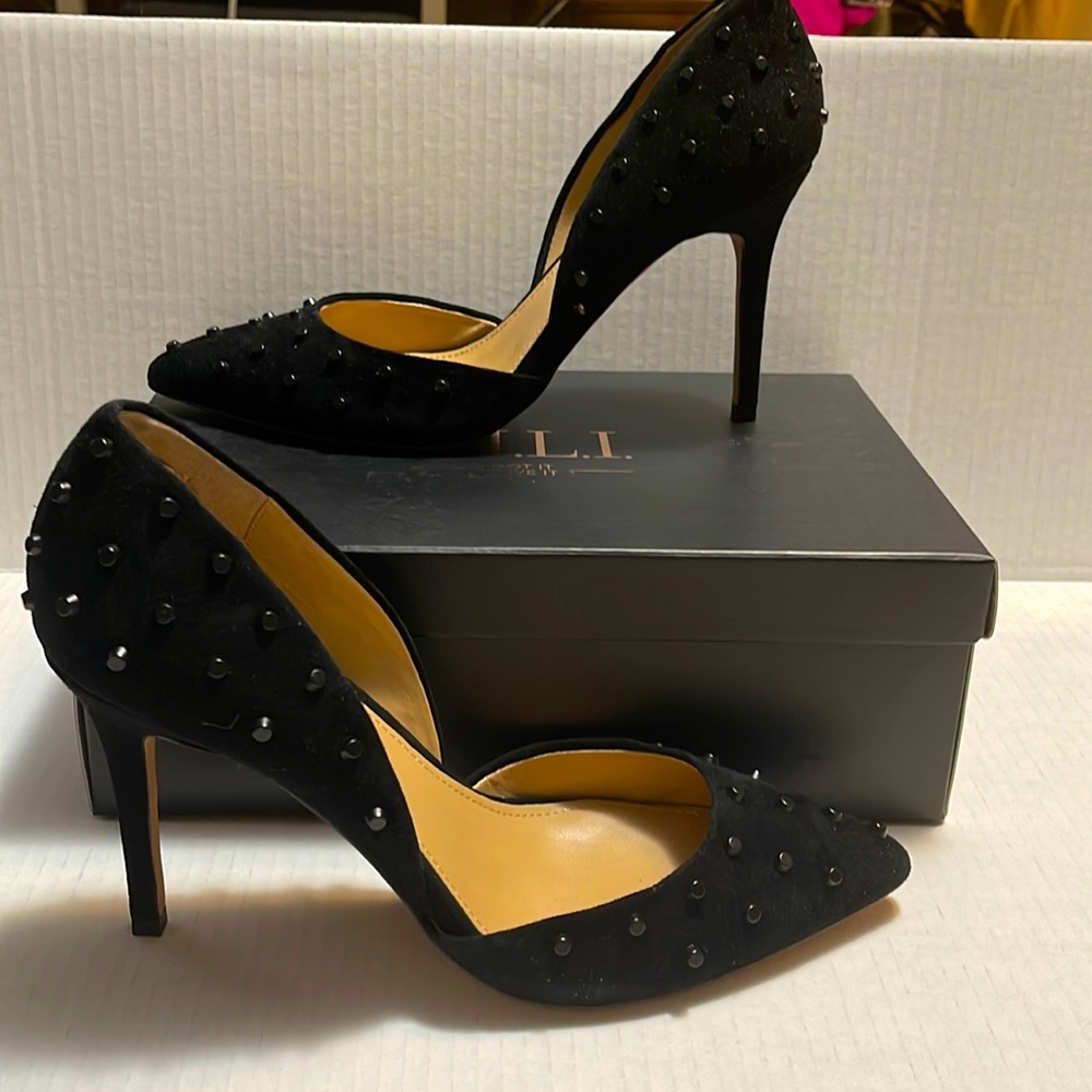 G.I.L.I fashion pumps